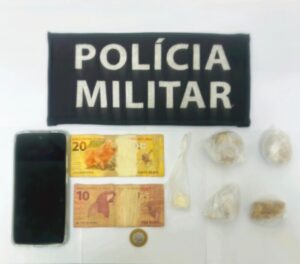 Homem que levaria drogas para São José do Calçado é preso em Alegre
