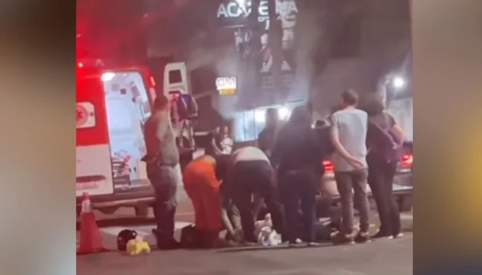 acidente-entre-ambulancia-do-samu-e-motoneta-em-cachoeiro-de-itapemirim-2254296-article